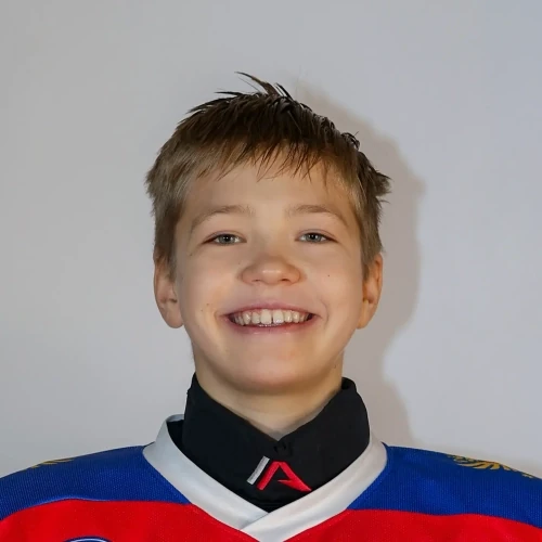 Holzakov Artem Evgenevich