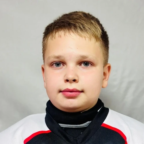 Попов Арсений Романович