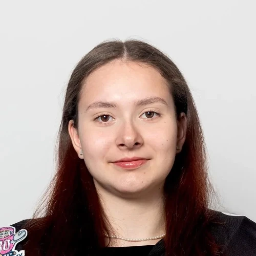 Логинова Александра Николаена