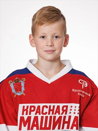 Хаустов Артем Романович