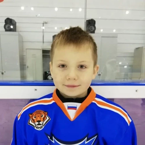 Шмелёв Артем Сергеевич